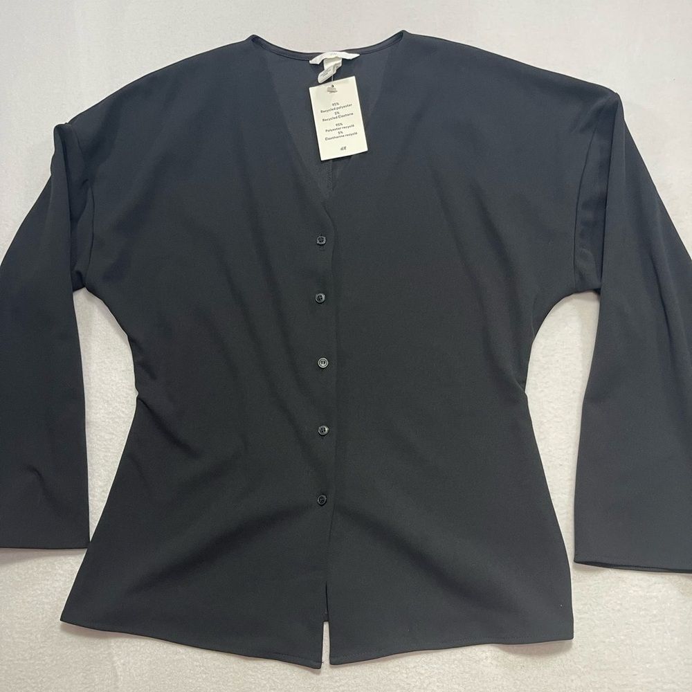 H&M Black Button Front Blouse NWT Women’s Large Minimalist Stretch Top